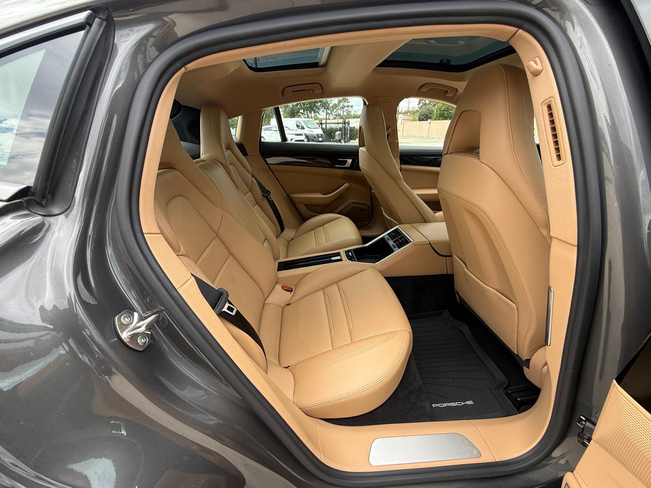 Photo 25 of 2018 Porsche Panamera Type for sale in Houston, TX