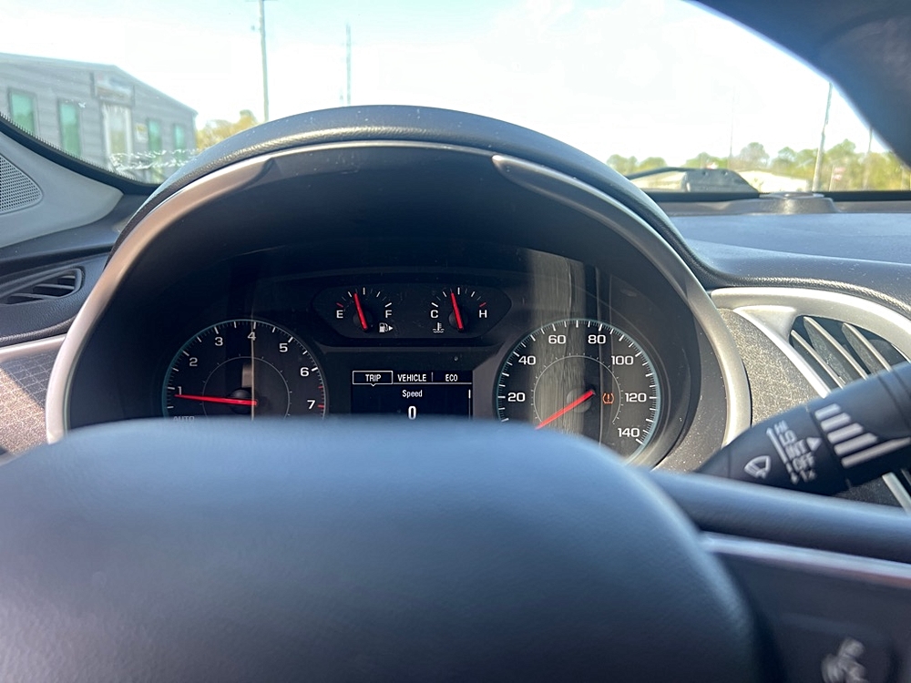 Photo 5 of 2020 Chevrolet Malibu LS for sale in Cypress, TX