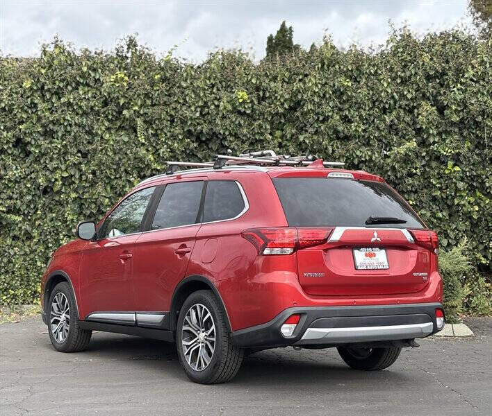 Photo 3 of 2018 Mitsubishi Outlander Wagon for sale in Cypress, TX