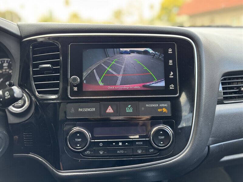 Photo 16 of 2018 Mitsubishi Outlander Wagon for sale in Cypress, TX