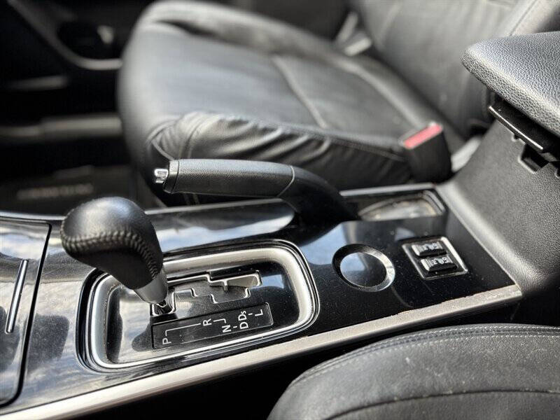 Photo 17 of 2018 Mitsubishi Outlander Wagon for sale in Cypress, TX