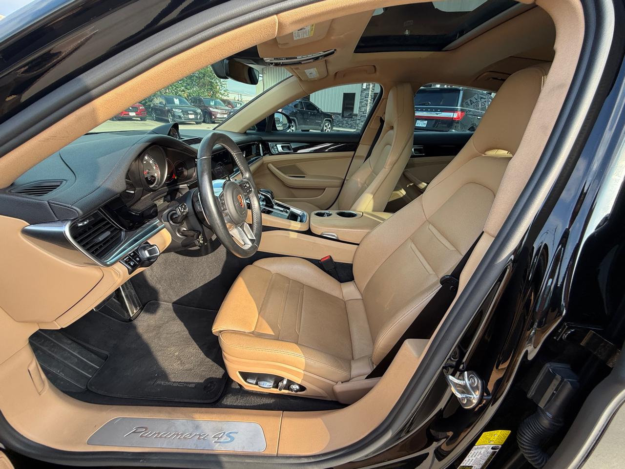 Photo 17 of 2018 Porsche Panamera Type for sale in Houston, TX