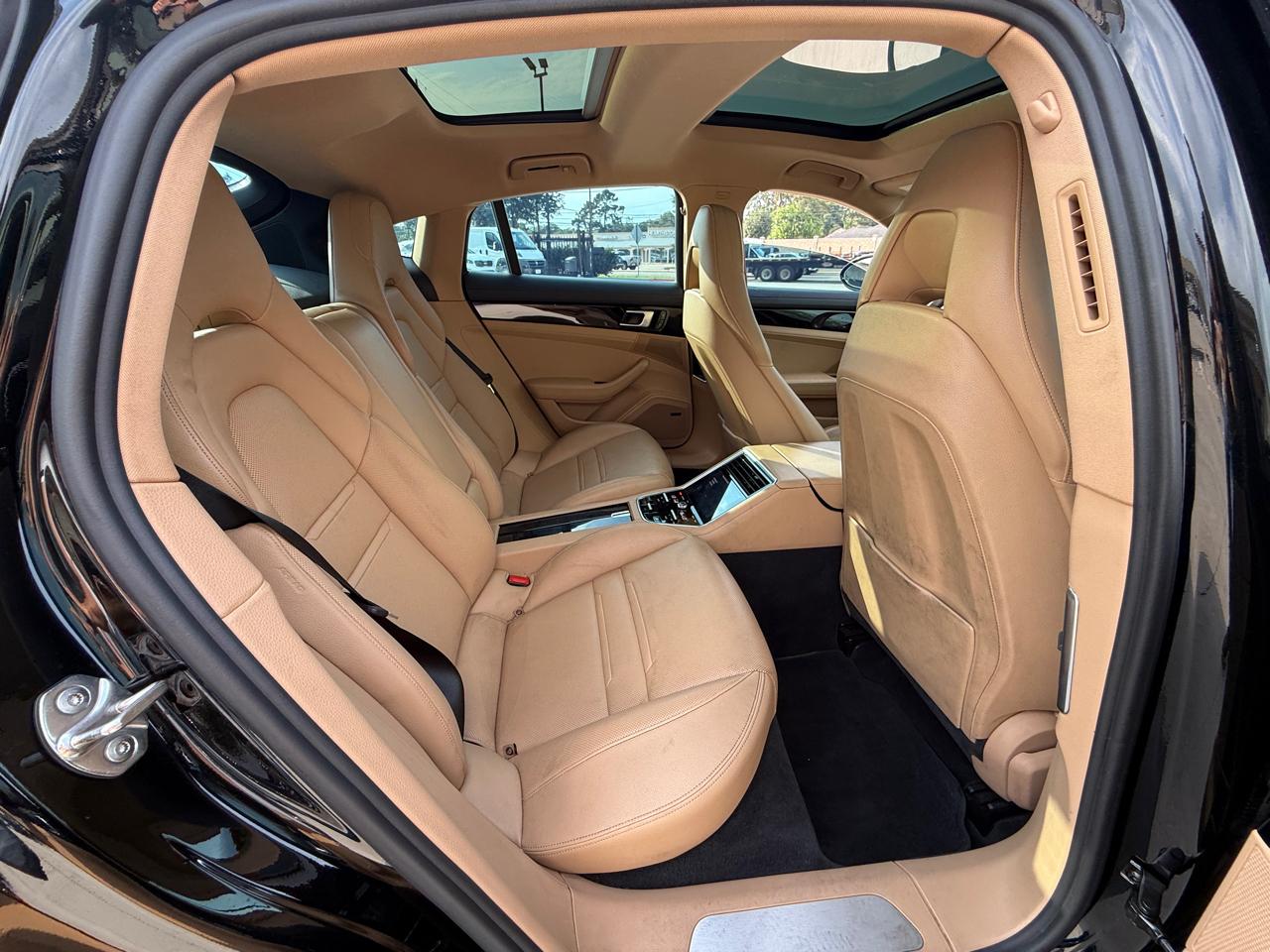 Photo 23 of 2018 Porsche Panamera Type for sale in Houston, TX