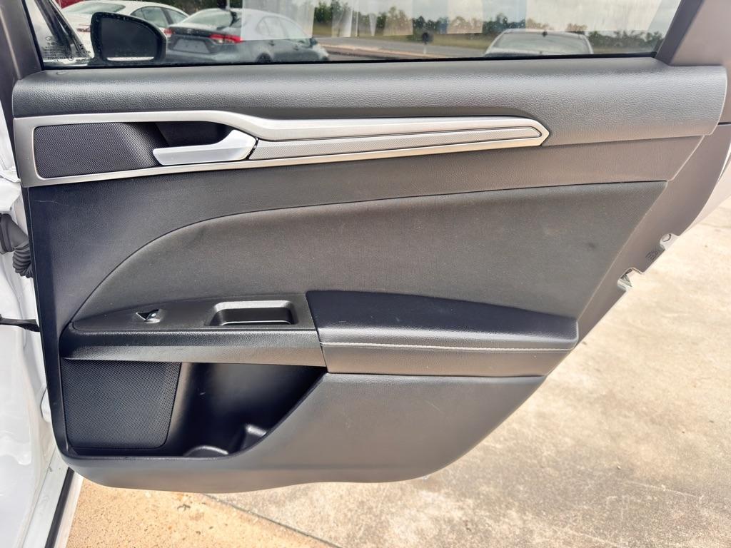 Photo 37 of 2020 Ford Fusion SE for sale in Spring, TX