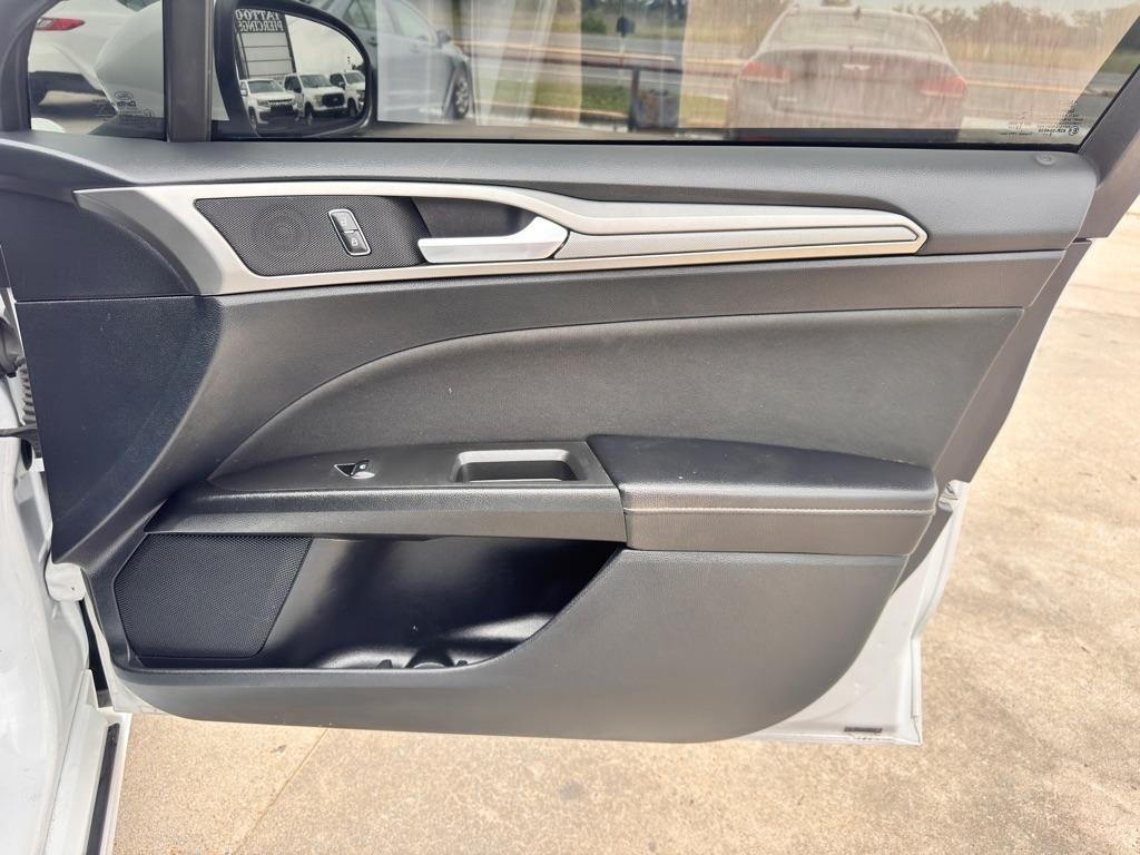 Photo 43 of 2020 Ford Fusion SE for sale in Spring, TX