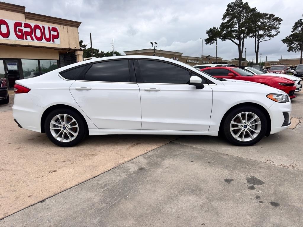 Photo 26 of 2020 Ford Fusion SE for sale in Spring, TX