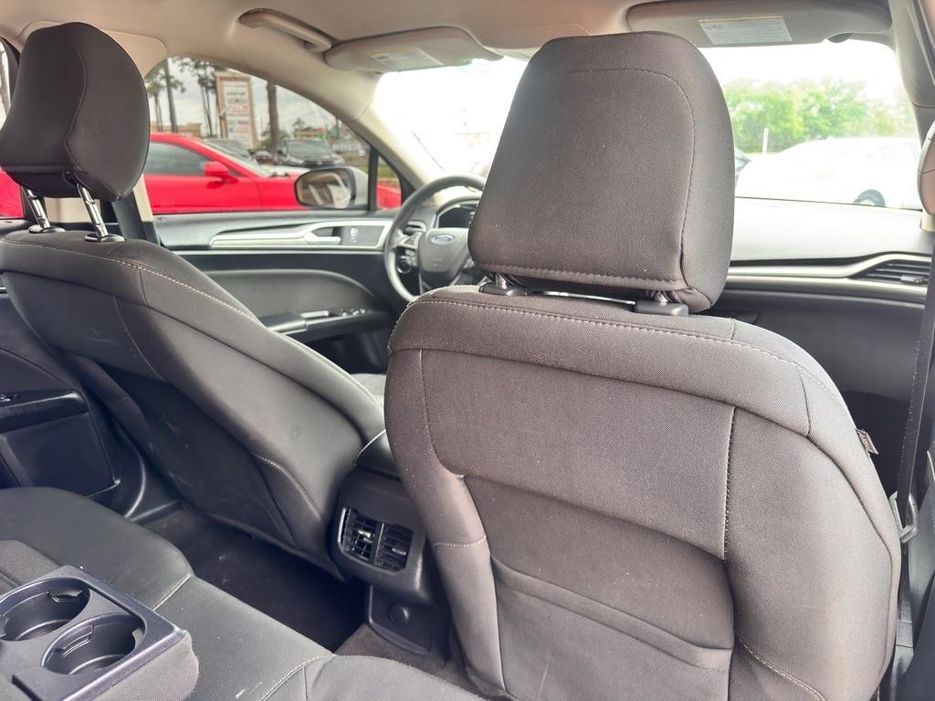 Photo 36 of 2020 Ford Fusion SE for sale in Spring, TX