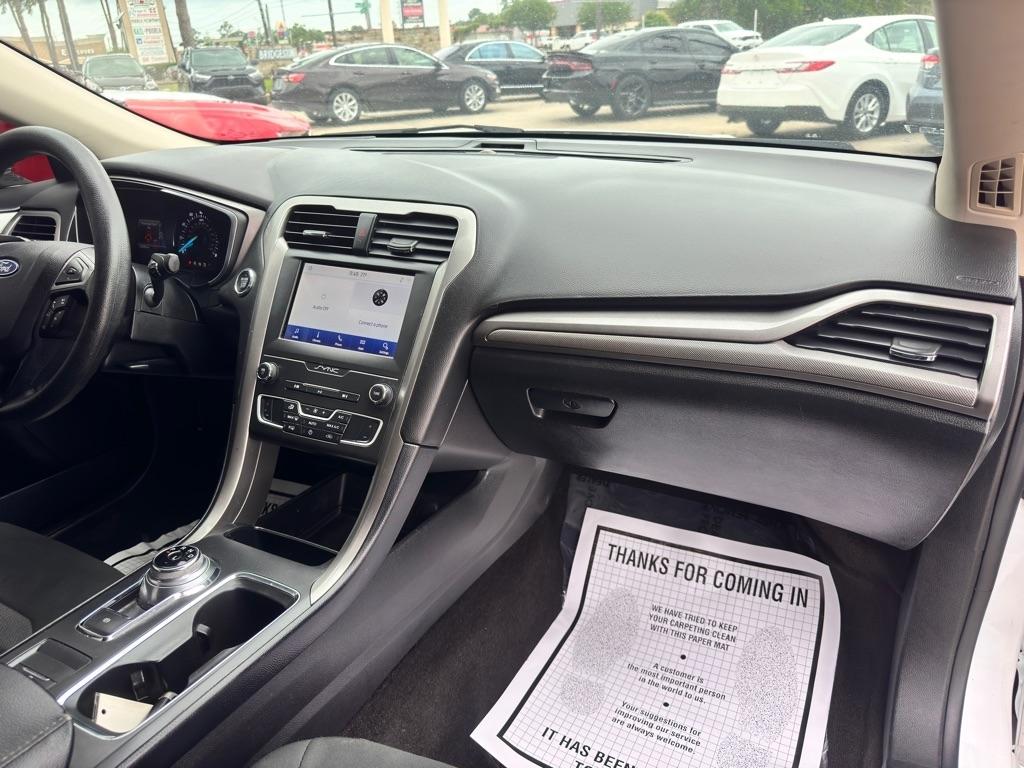 Photo 42 of 2020 Ford Fusion SE for sale in Spring, TX