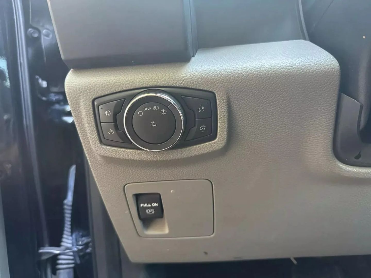 Photo 24 of 2018 Ford F-150 for sale in Katy, TX