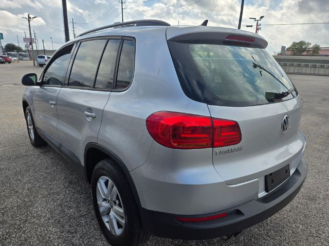 Photo 13 of 2015 Volkswagen Tiguan for sale in Houston, TX