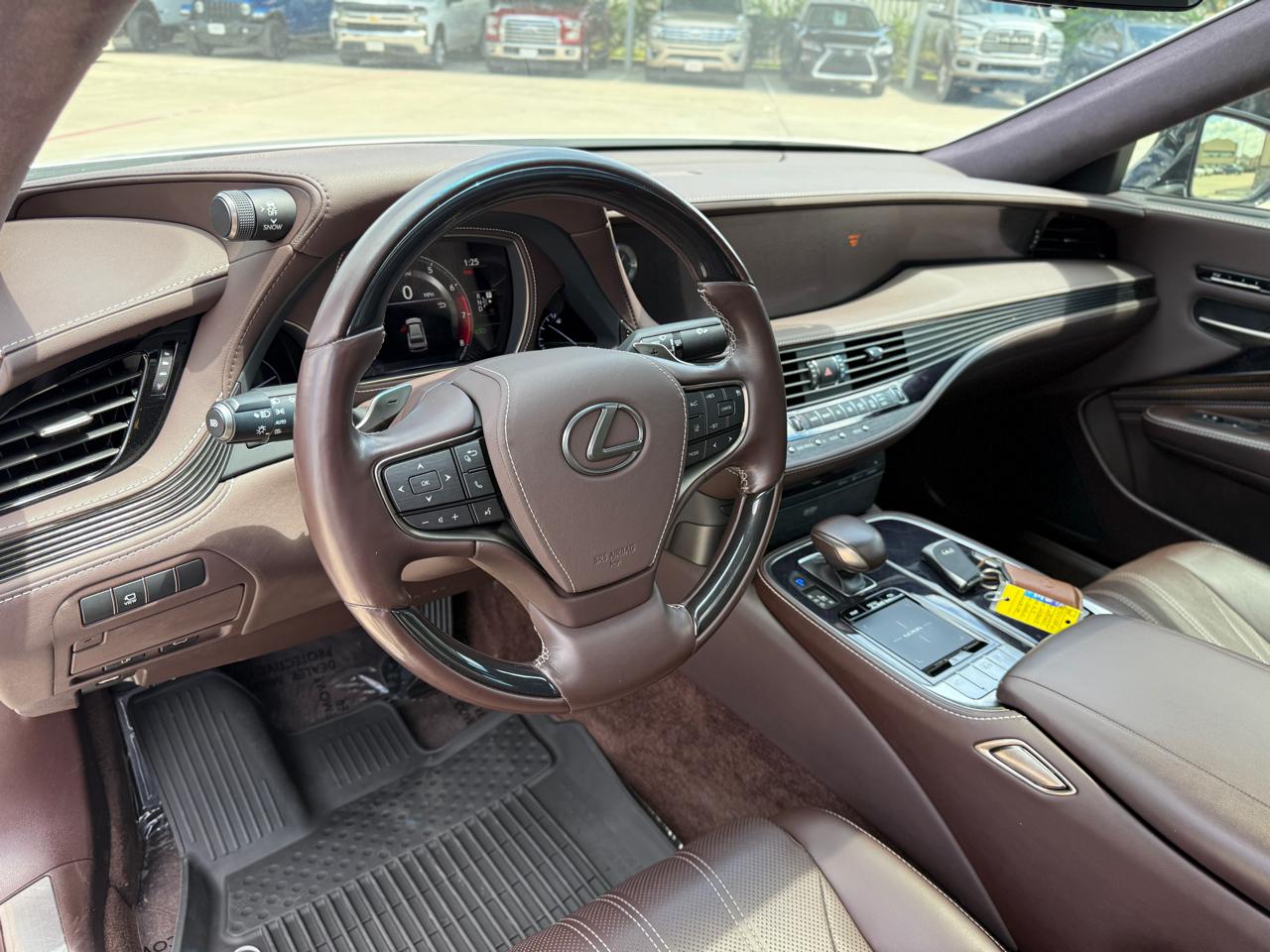 Photo 18 of 2020 Lexus Ls 500 for sale in Houston, TX