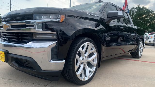 Photo 22 of 2020 Chevrolet Silverado LT for sale in Cypress, TX