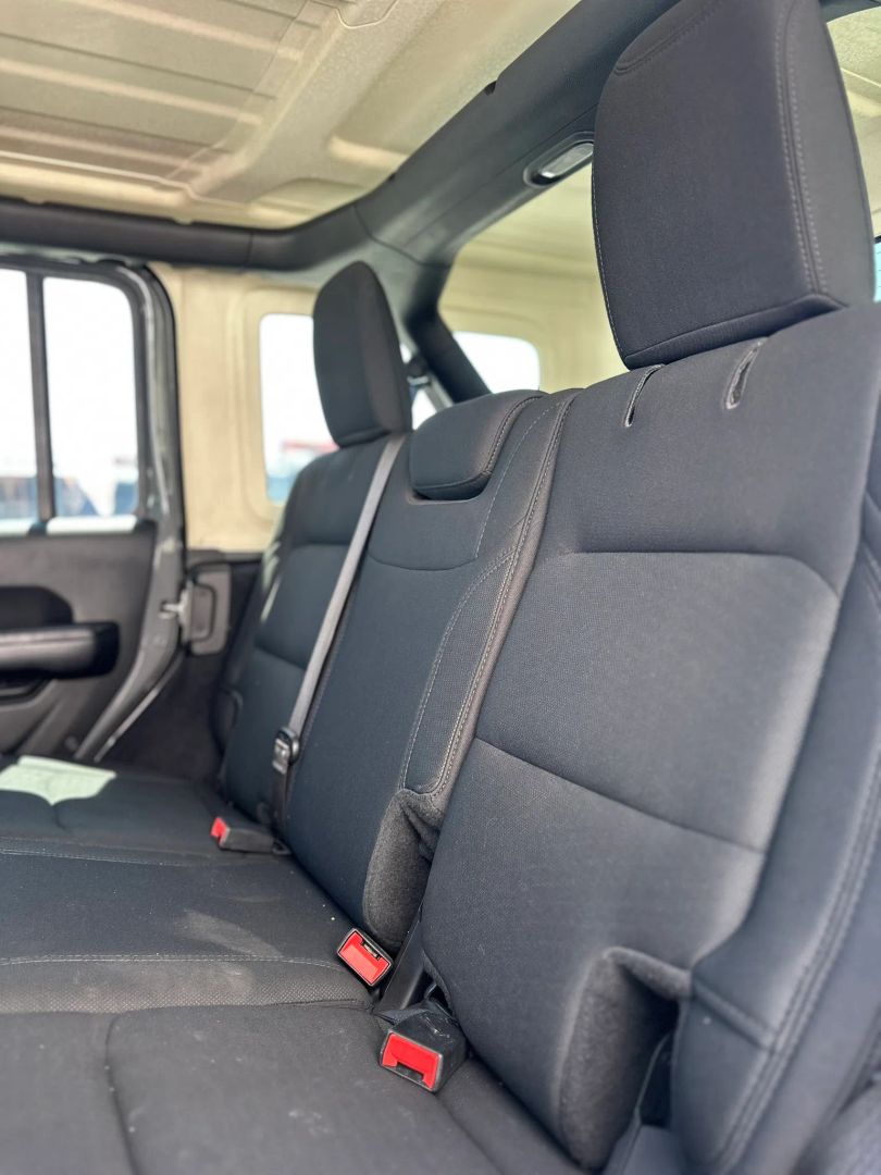 Photo 26 of 2019 Jeep Wrangler Unlimited for sale in Houston, TX
