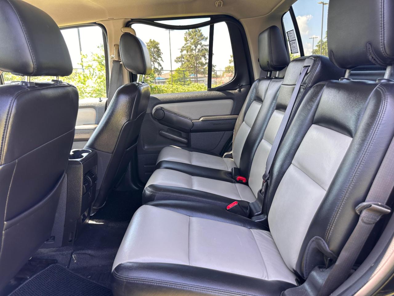 Photo 21 of 2008 Ford Explorer Sport Trac Limited for sale in Katy, TX