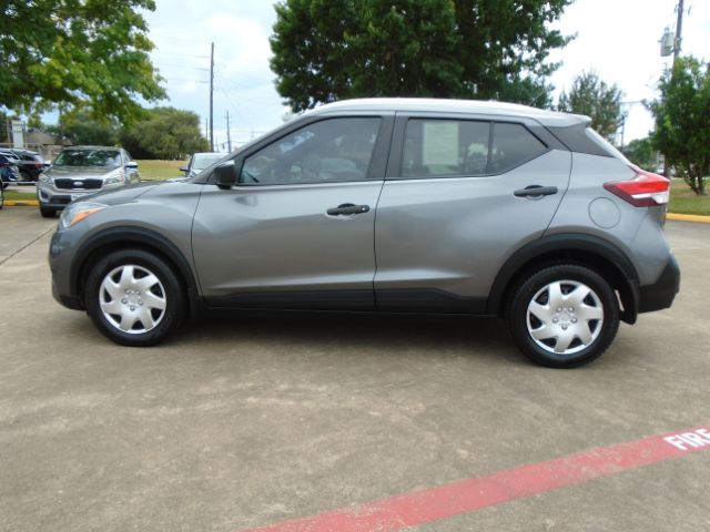 Photo 8 of 2018 Nissan Kicks for sale in Houston, TX