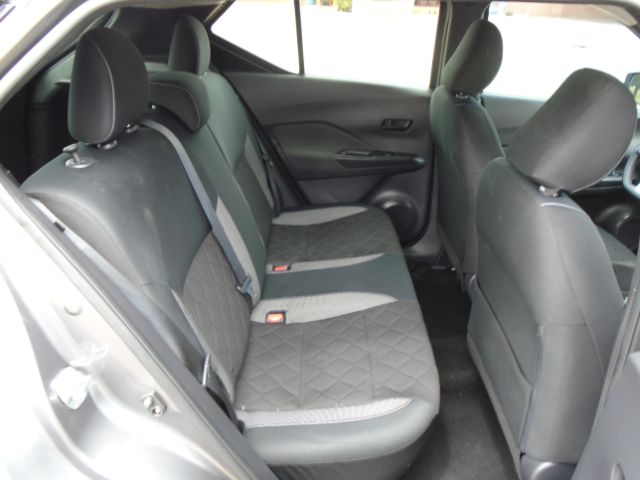 Photo 15 of 2018 Nissan Kicks for sale in Houston, TX
