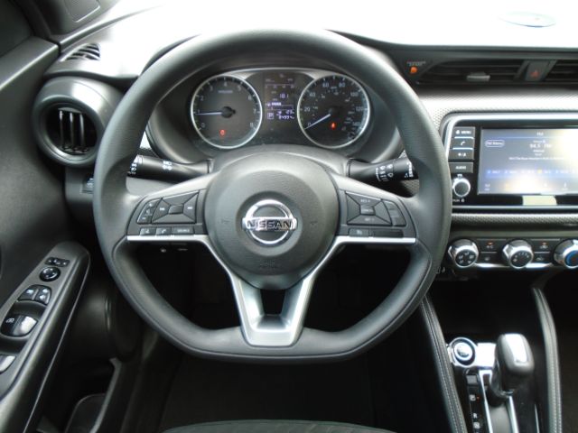 Photo 17 of 2018 Nissan Kicks for sale in Houston, TX