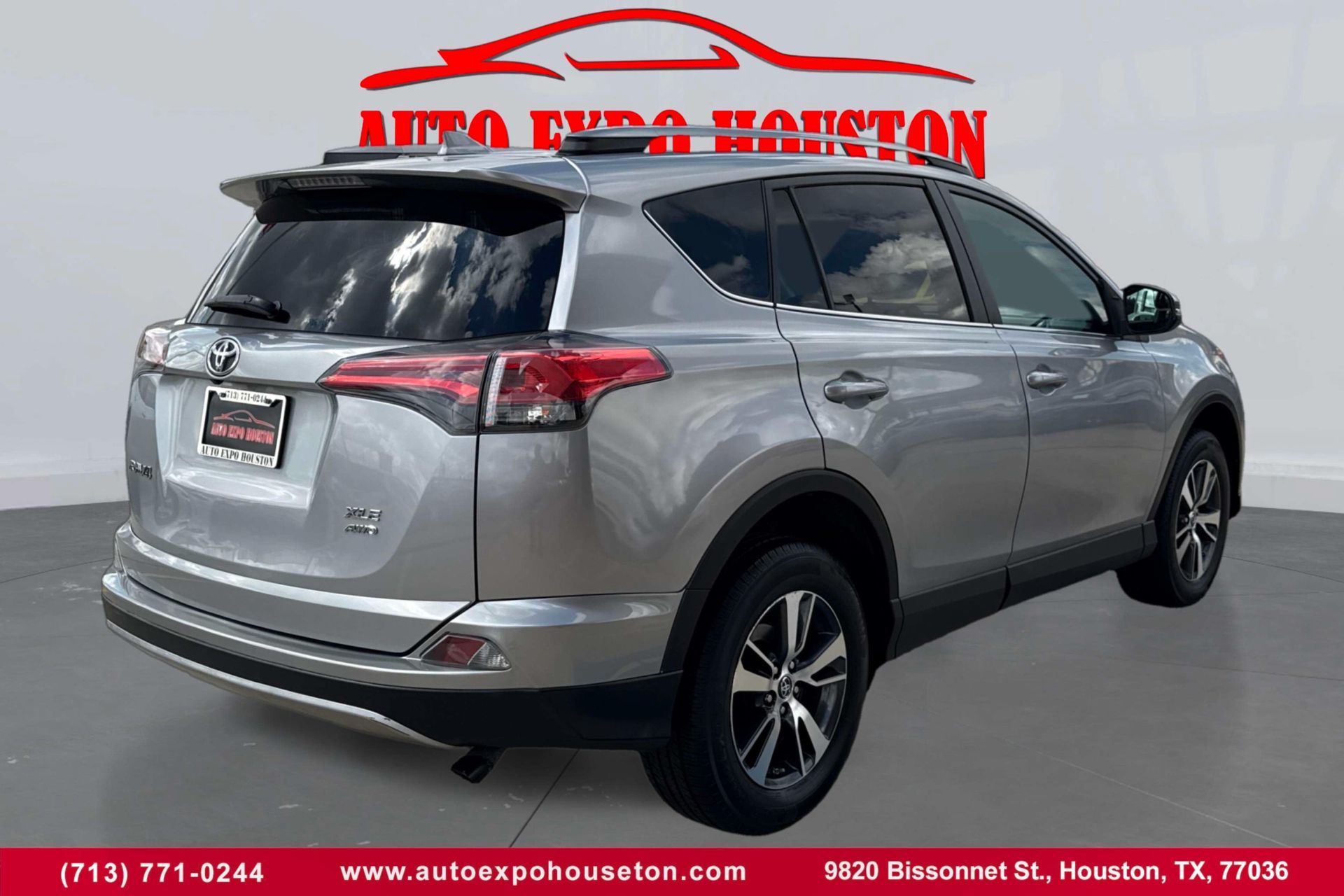 Photo 7 of 2017 Toyota Rav4 Wagon for sale in Houston, TX