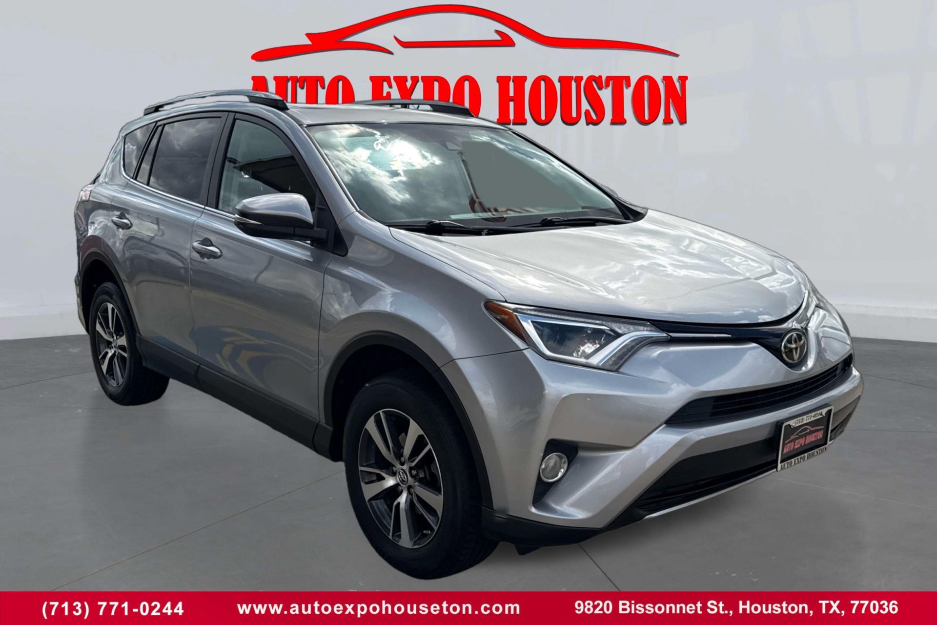 Photo 6 of 2017 Toyota Rav4 Wagon for sale in Houston, TX