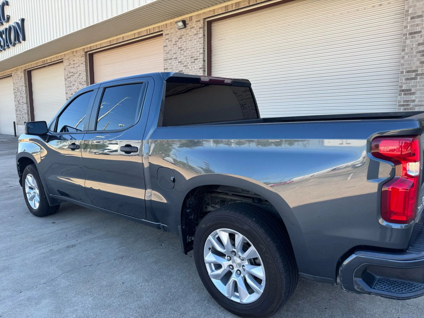 Photo 14 of 2022 Chevrolet Silverado Ltd Custom for sale in Katy, TX