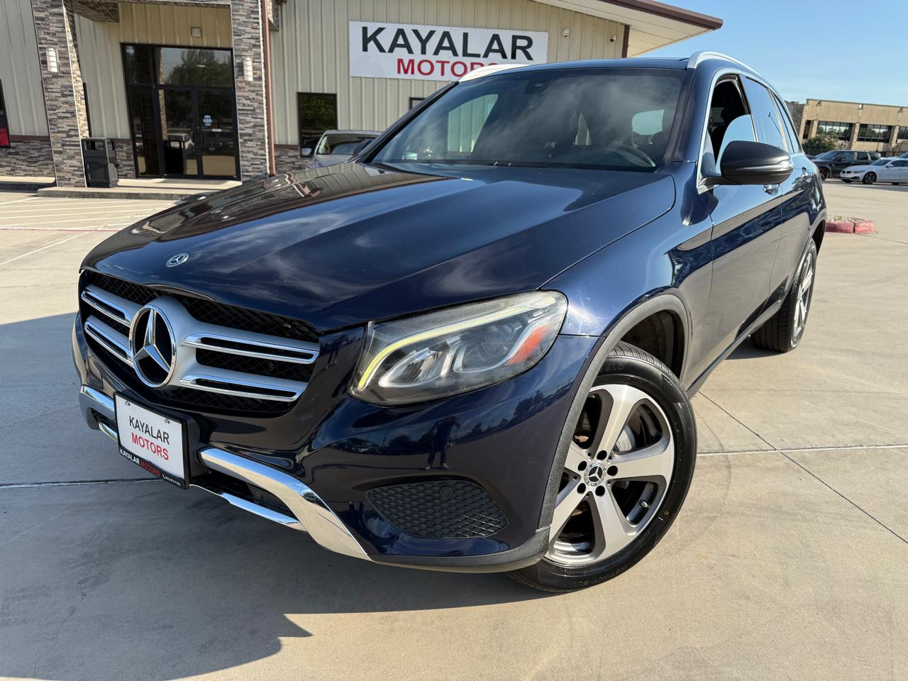 Photo 3 of 2018 Mercedes-Benz Glc-Class Glc300 for sale in Houston, TX