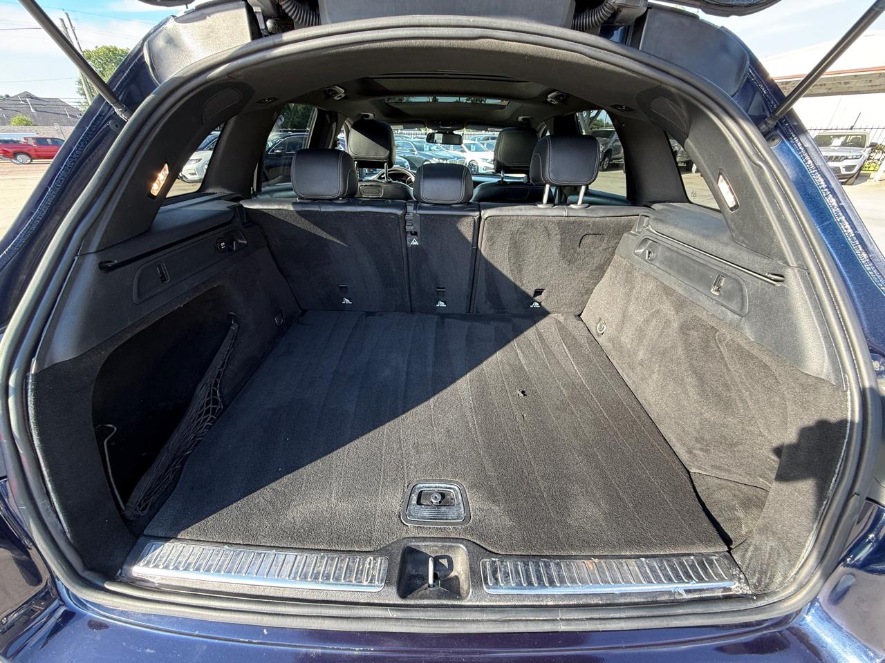 Photo 35 of 2018 Mercedes-Benz Glc-Class Glc300 for sale in Houston, TX