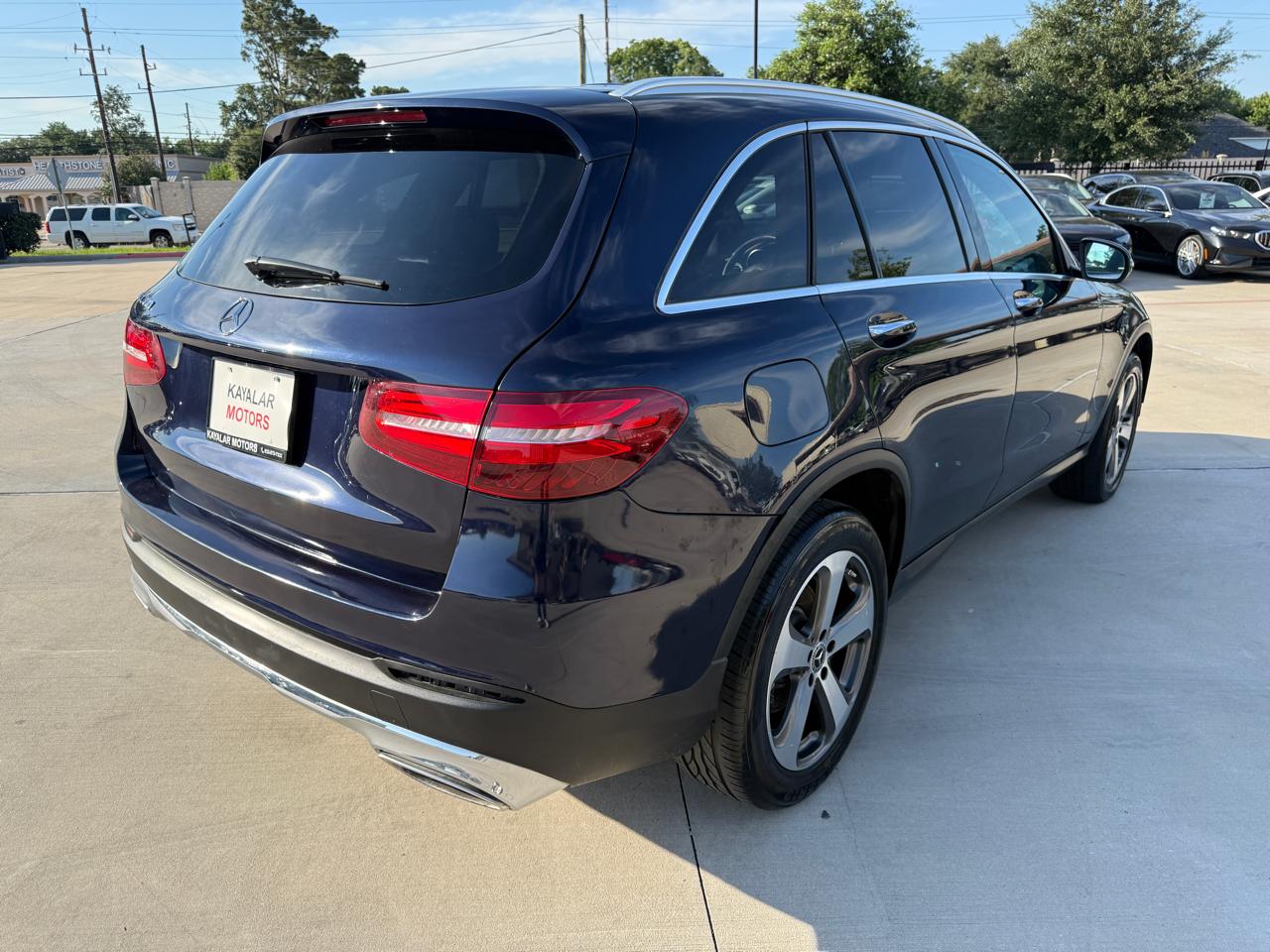 Photo 14 of 2018 Mercedes-Benz Glc-Class Glc300 for sale in Houston, TX