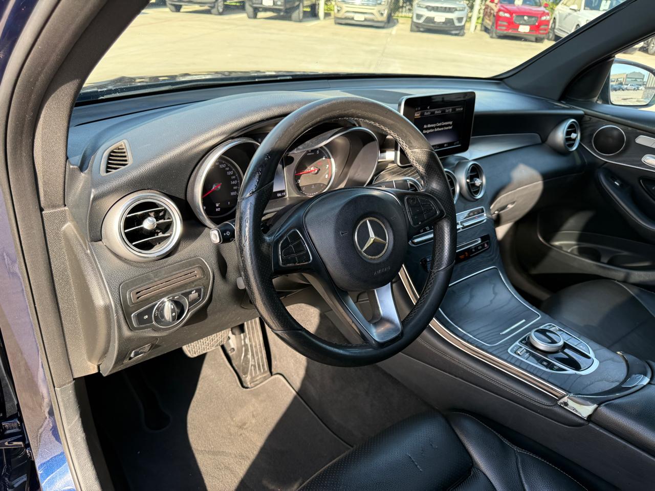 Photo 18 of 2018 Mercedes-Benz Glc-Class Glc300 for sale in Houston, TX