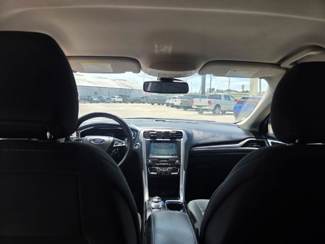 Photo 6 of 2019 Ford Fusion SE for sale in Houston, TX