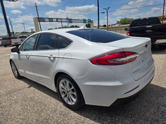 Photo 12 of 2019 Ford Fusion SE for sale in Houston, TX