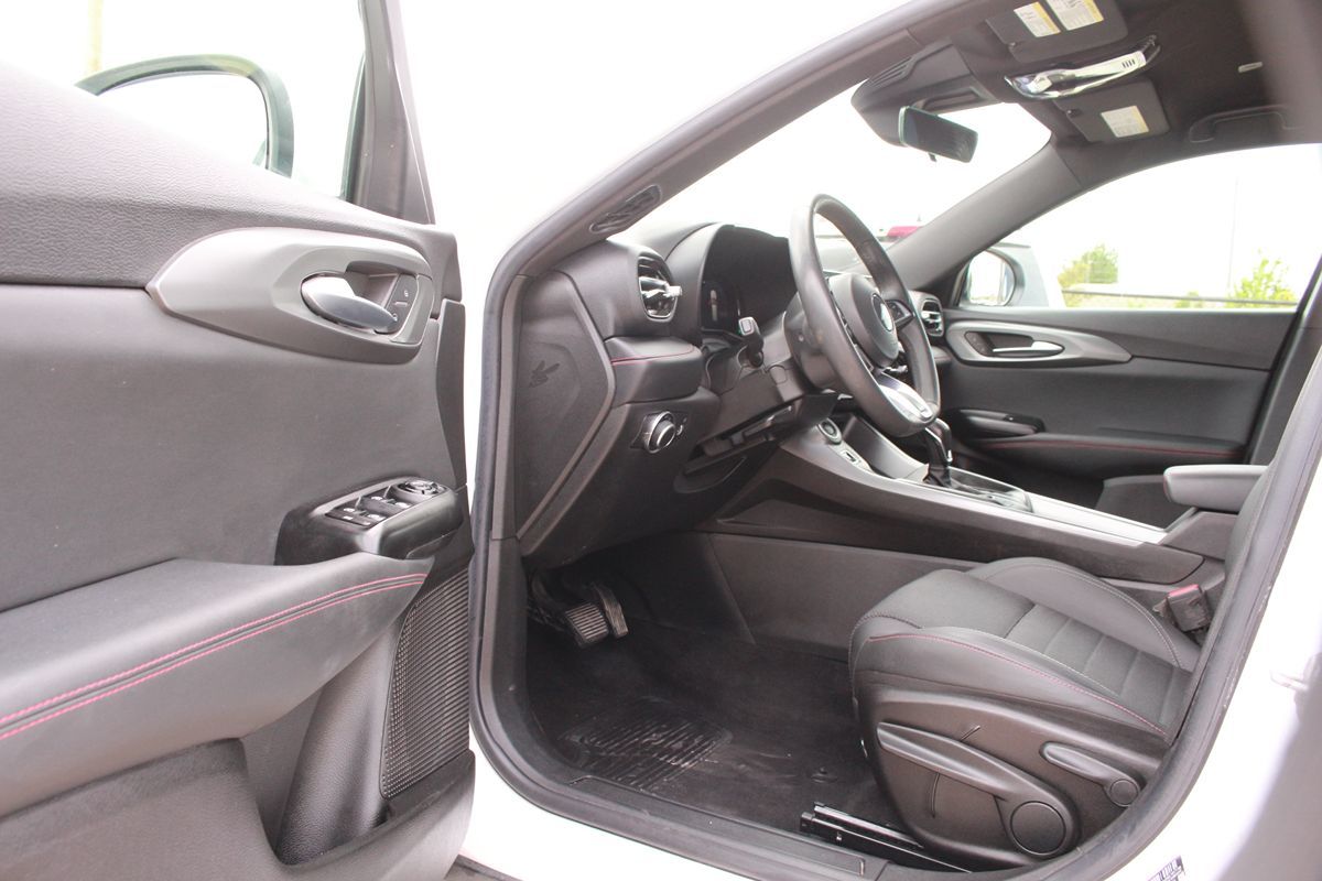Photo 13 of 2023 Dodge Hornet GT for sale in Cypress, TX