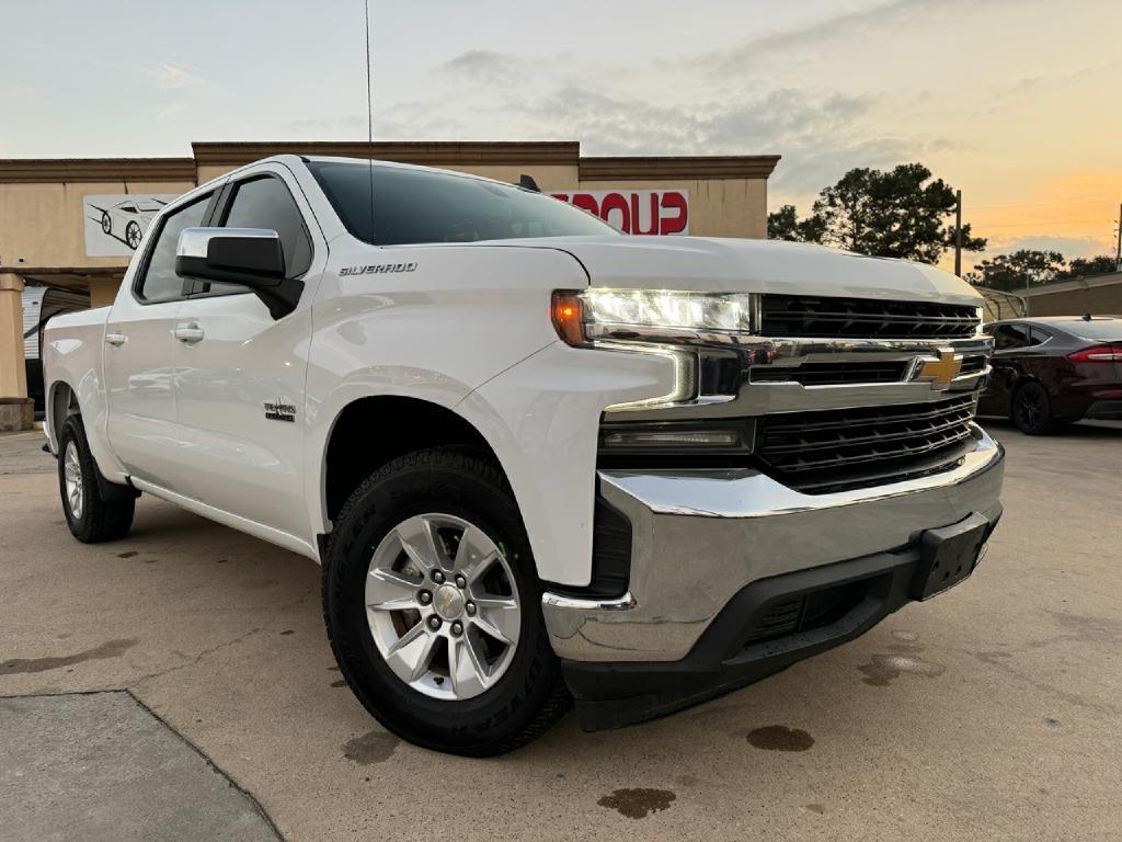 Photo 3 of 2020 Chevrolet Silverado LT for sale in Spring, TX