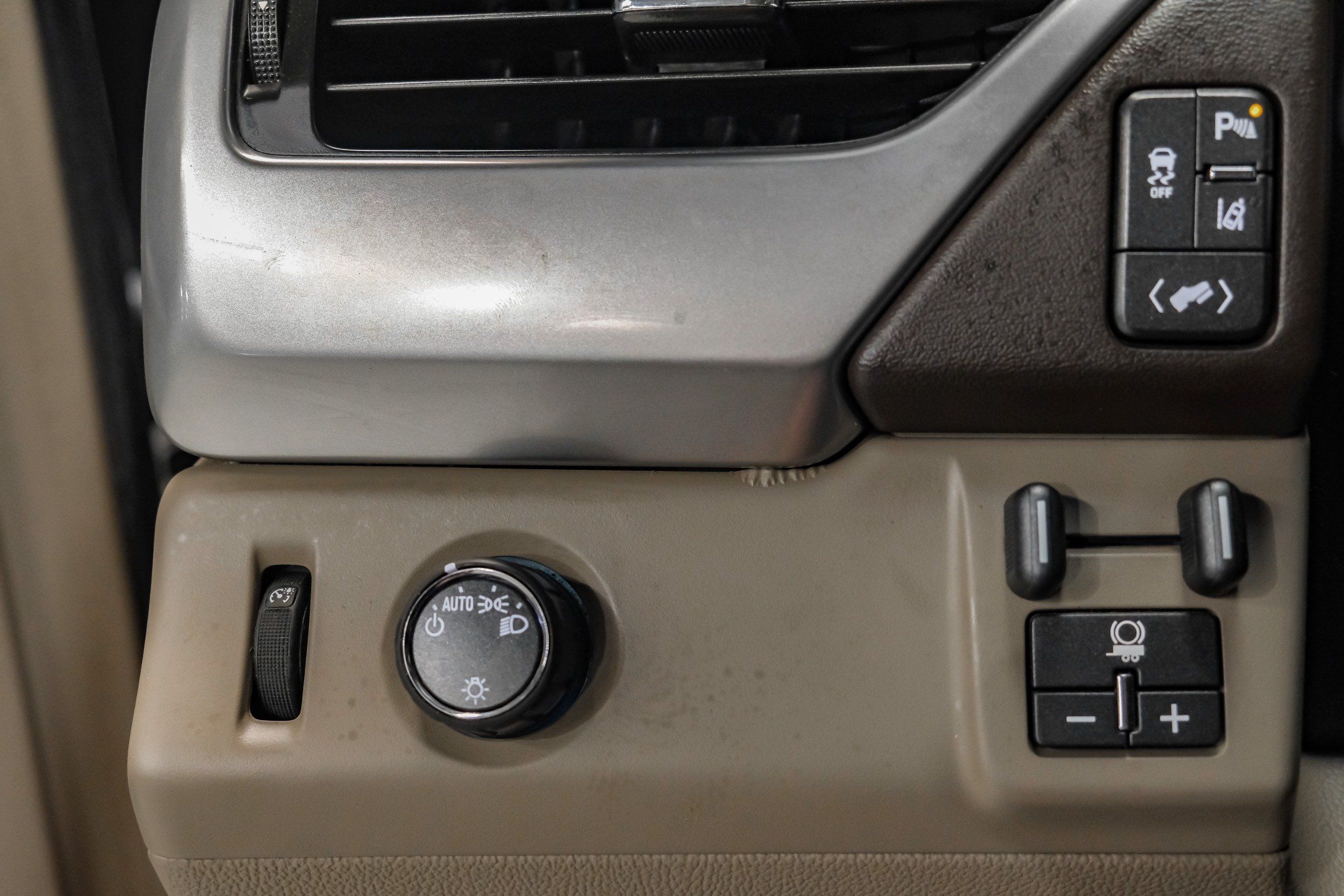 Photo 51 of 2015 Chevrolet Suburban 1 for sale in Katy, TX