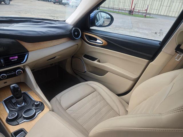 Photo 11 of 2017 Alfa Romeo Giulia (952) Ti for sale in Houston, TX