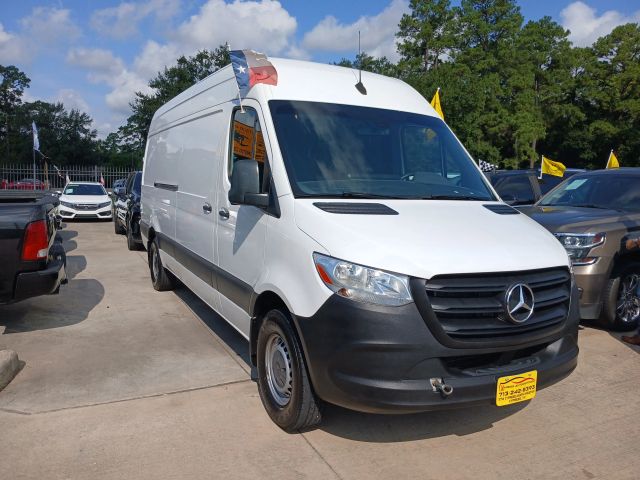 Photo 16 of 2022 Mercedes-Benz Sprinter for sale in Cypress, TX