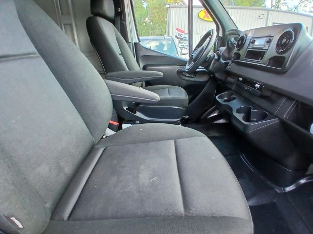 Photo 26 of 2022 Mercedes-Benz Sprinter for sale in Cypress, TX