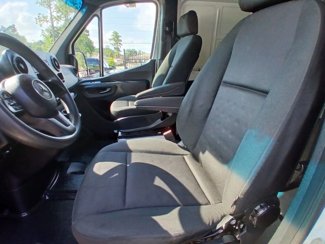 Photo 46 of 2022 Mercedes-Benz Sprinter for sale in Cypress, TX