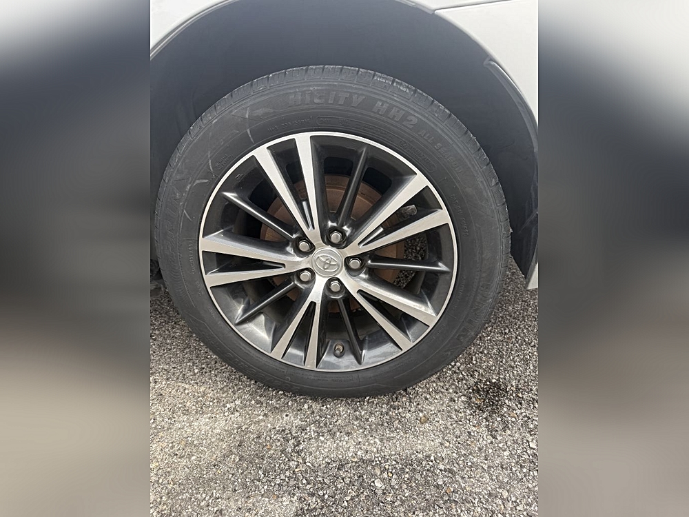 Photo 10 of 2019 Toyota Corolla L for sale in Cypress, TX