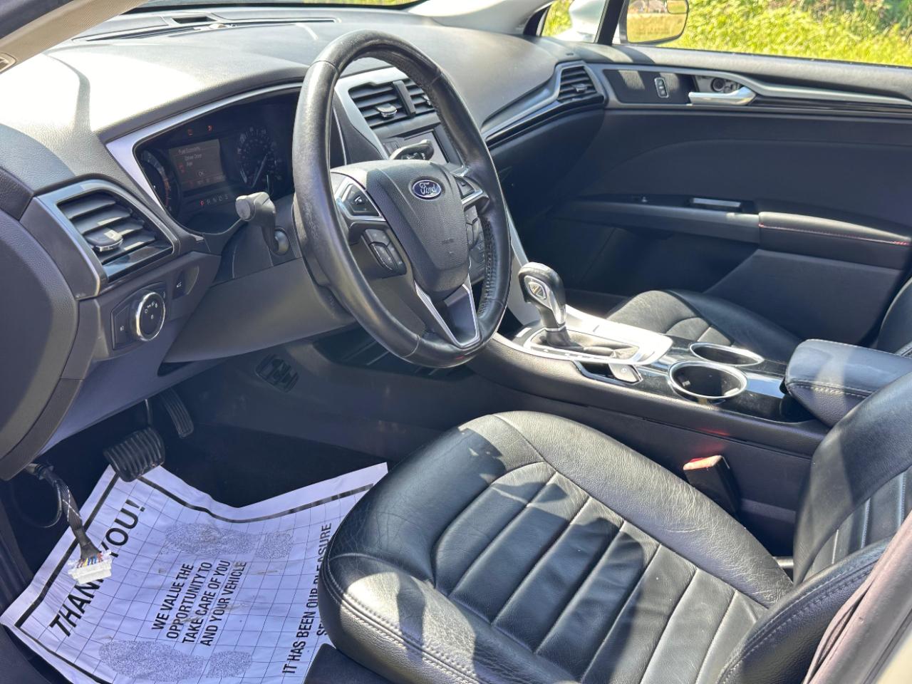Photo 17 of 2013 Ford Fusion SE for sale in Katy, TX
