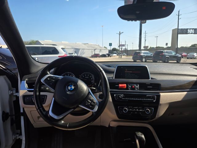 Photo 4 of 2018 BMW X1 Sdrive28i for sale in Houston, TX