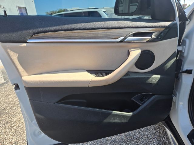 Photo 17 of 2018 BMW X1 Sdrive28i for sale in Houston, TX