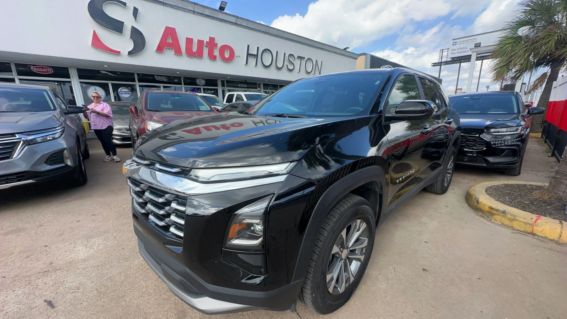 Photo 3 of 2025 Chevrolet Equinox LT Sport Utility 4D for sale in Houston, TX