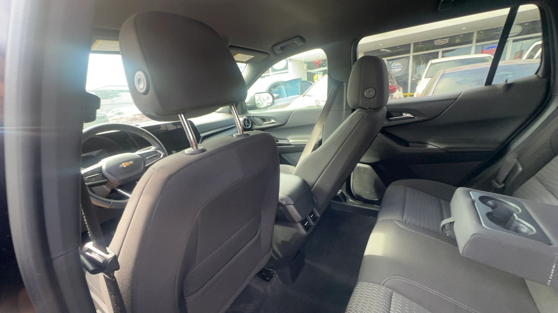 Photo 21 of 2025 Chevrolet Equinox LT Sport Utility 4D for sale in Houston, TX