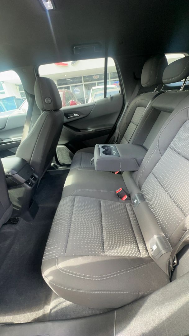 Photo 24 of 2025 Chevrolet Equinox LT Sport Utility 4D for sale in Houston, TX