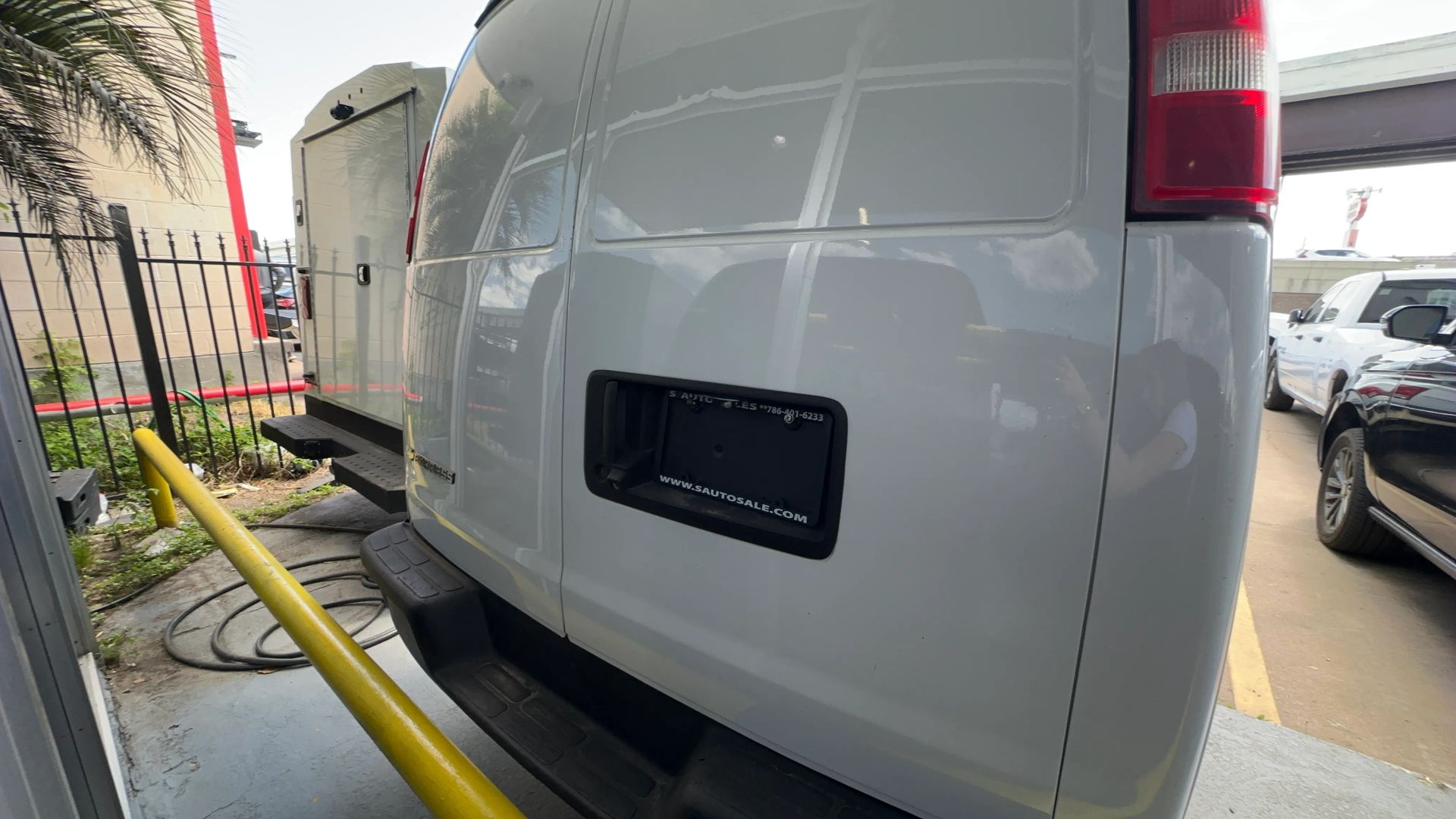 Photo 11 of 2018 Chevrolet Express Cargo for sale in Houston, TX