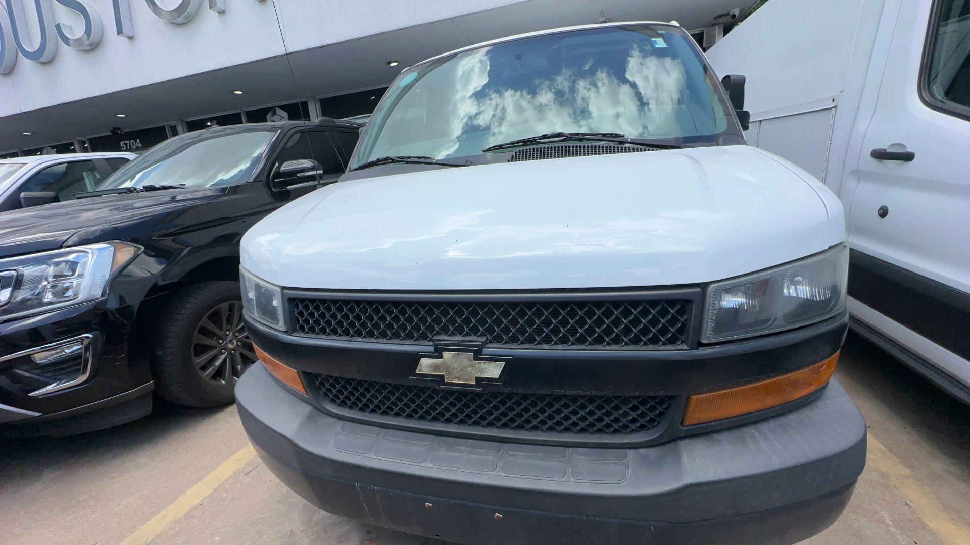 Photo 6 of 2018 Chevrolet Express Cargo for sale in Houston, TX