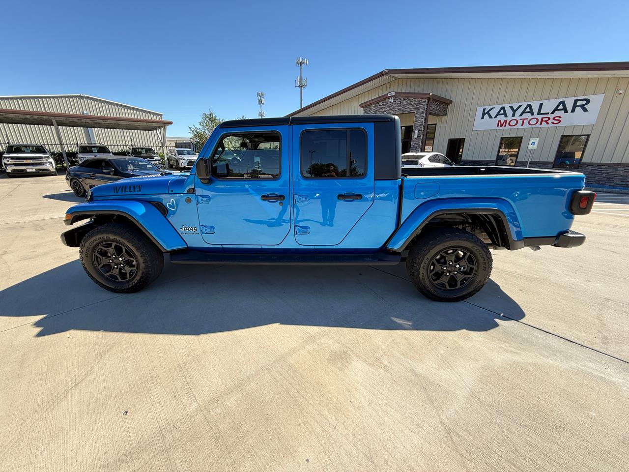 Photo 5 of 2022 Jeep Gladiator Sport for sale in Houston, TX