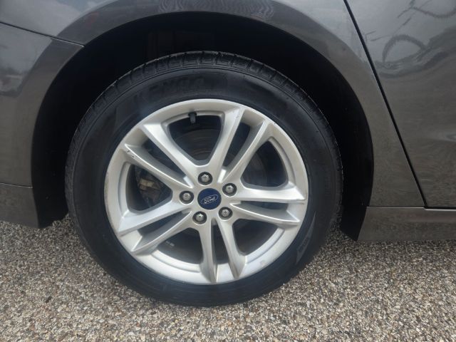 Photo 12 of 2018 Ford Fusion SE for sale in Houston, TX