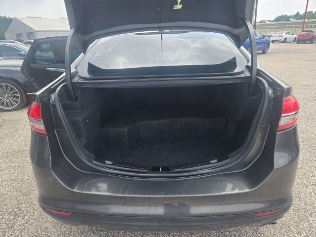 Photo 14 of 2018 Ford Fusion SE for sale in Houston, TX