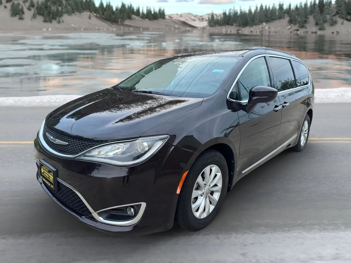 Photo 2 of 2017 Chrysler Pacifica Touring for sale in Katy, TX